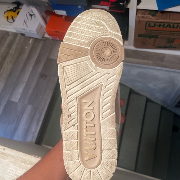 Louis Vuitton designer shoe size 12 men - Picture 5 of 9